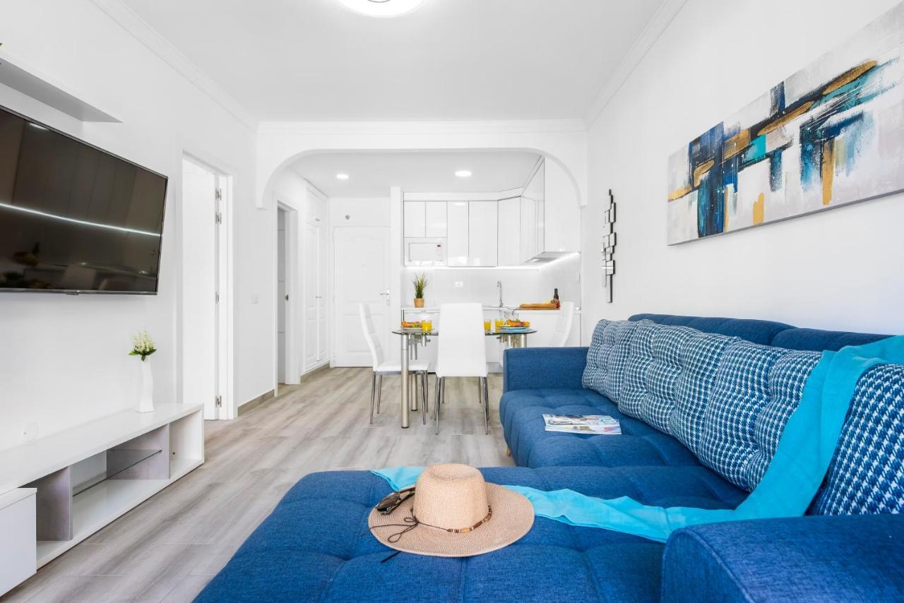 Sunshine Smart Home Hi-End Services Av Streaming Arona  Esterno foto